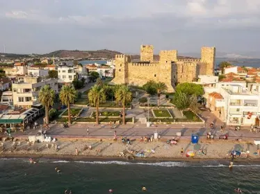 İzmir Dikili Spotçu
